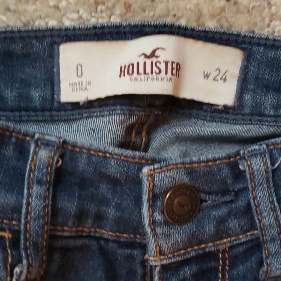 Hollister Jeans - Picture 3 of 4